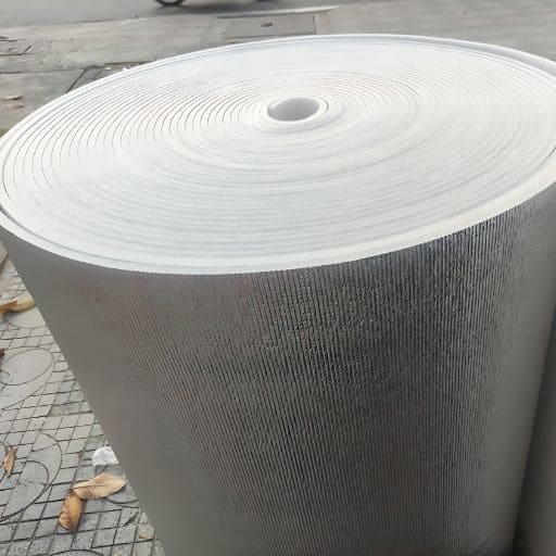Cuộn form cách nhiệt nhà xưởng khổ 1m dài 50m sẵn hàng số lượng lớn