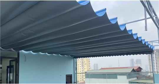 Bạt Kéo Ngoài Trời – Báo Giá Thi Công, Mẫu Đẹp Và Kinh Nghiệm Lựa Chọn