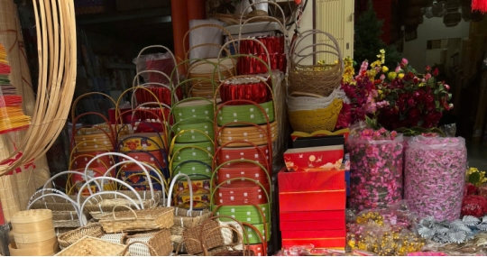 Chọn mãng giỏ quà Tết 2026 thế nào cho đúng? 7 bí quyết gói quà đẹp như chuyên nghiệp