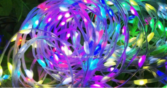 Phụ kiện trang trí Noel cho gia đình – Biến ngôi nhà thành không gian lễ hội