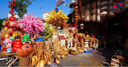 Phụ kiện trang trí Tết 2026 – Mẫu mới, giá tốt, giao nhanh toàn quốc