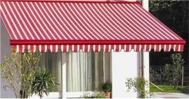 Bạt xếp sân vườn có đáng làm không? Những lựa chọn phù hợp cho không gian ngoài trời