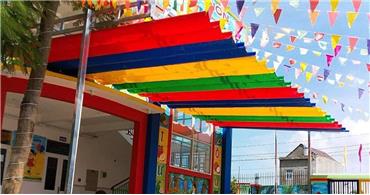 Mái Hiên Trường Học – Giải Pháp Che Nắng Mưa Cho Sân Trường Và Khu Vui Chơi